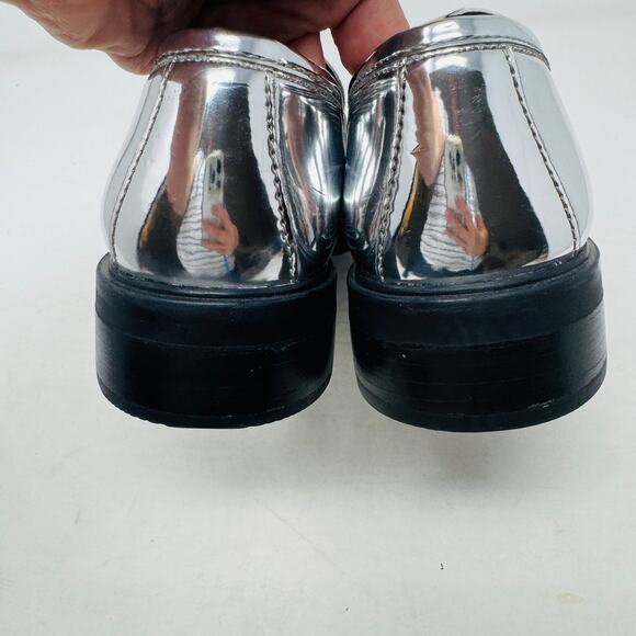 Steve Madden Metallic Silver Loafers Chunky Sole Women’s Size 9 - Picture 10 of 13